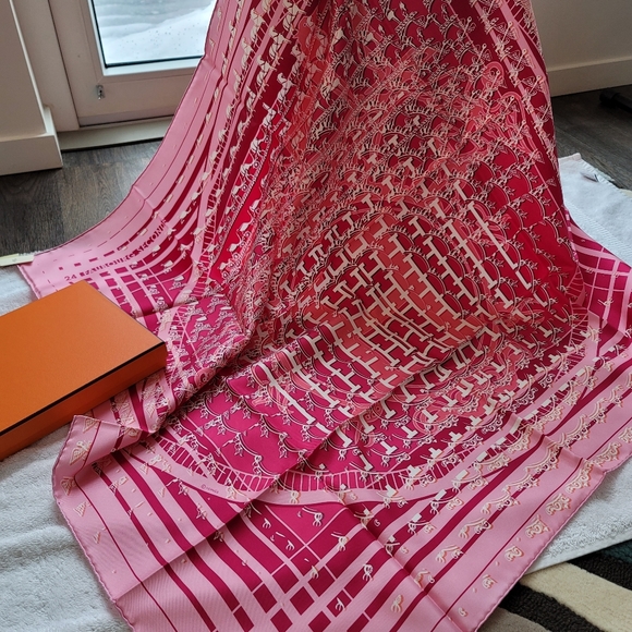 Hermes Accessories - Hermes Carre Ginza Special Silk Scarf - Pink